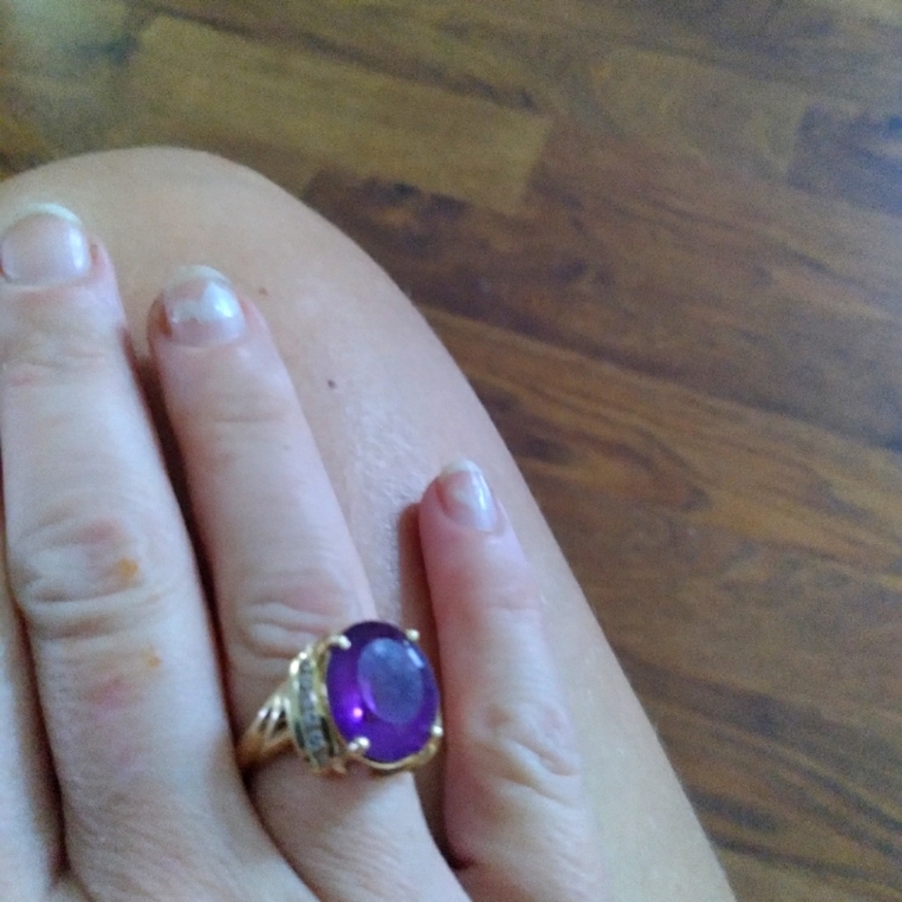 Gorgeous amethyst and diomond size 6 ring